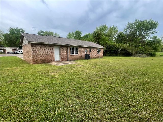 515 MILLER, Clarksville, AR 72830