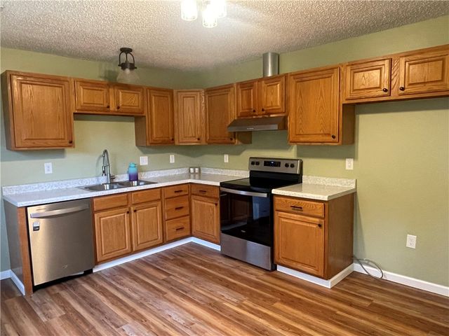 515 MILLER, Clarksville, AR 72830