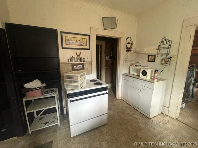 1320 W Liveoak, Durant, OK 74701