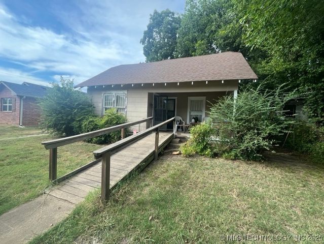 1320 W Liveoak, Durant, OK 74701