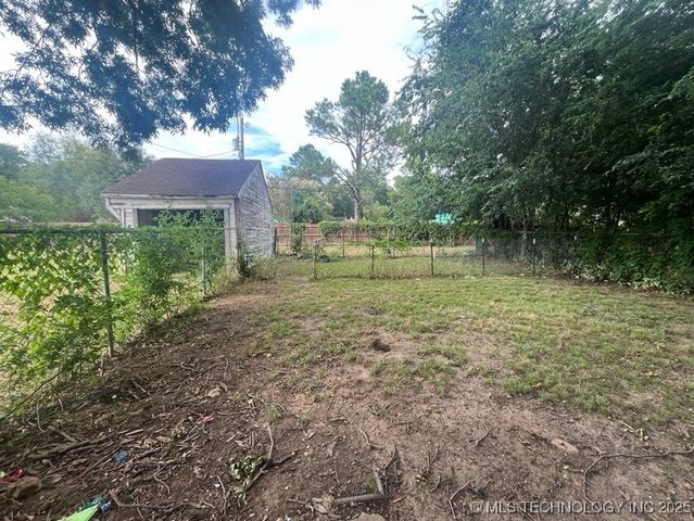 1320 W Liveoak, Durant, OK 74701