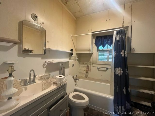 1320 W Liveoak, Durant, OK 74701