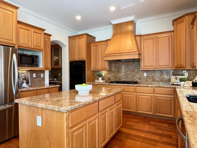 18285 Los Padres Place, Morgan Hill, CA 95037