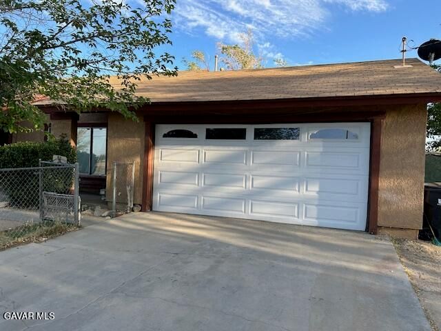 9344 E Avenue T, Littlerock, CA 93543