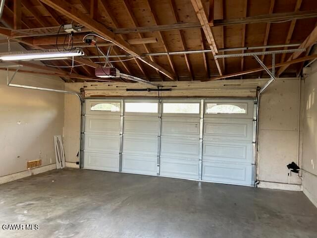 9344 E Avenue T, Littlerock, CA 93543