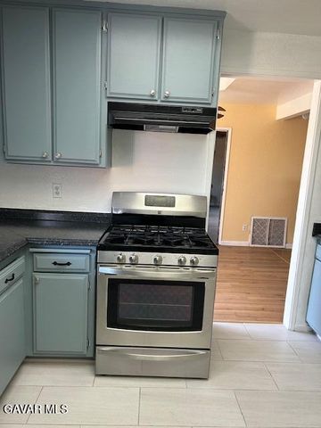 9344 E Avenue T, Littlerock, CA 93543