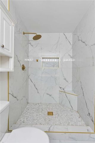 1064 Liberty Parkway NW, Atlanta, GA 30318