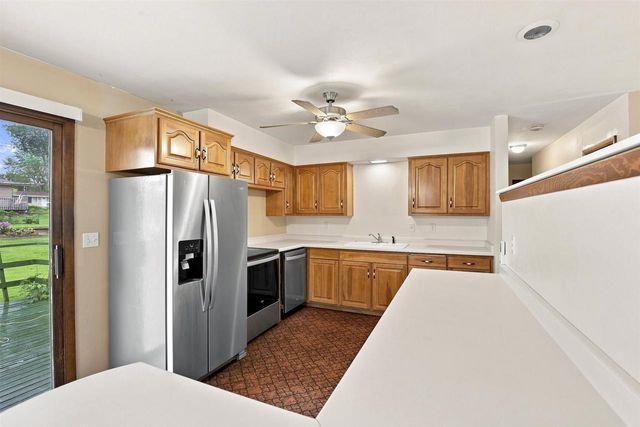 1610 WYMAN STREET, New London, WI 54961