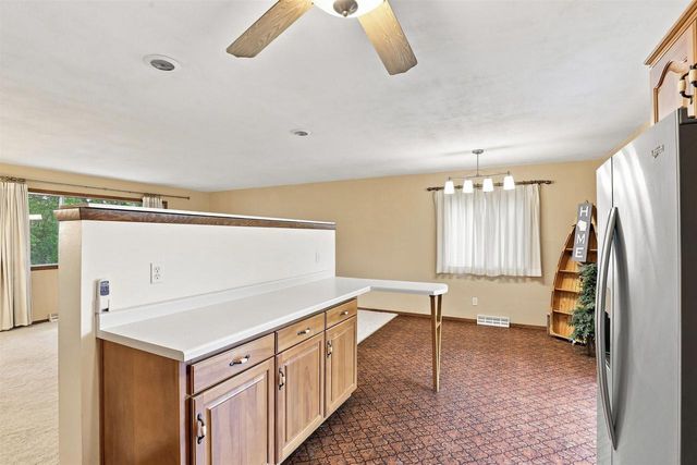 1610 WYMAN STREET, New London, WI 54961