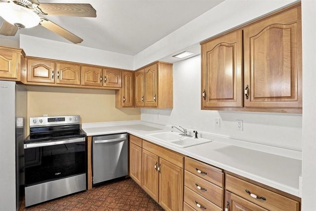 1610 WYMAN STREET, New London, WI 54961