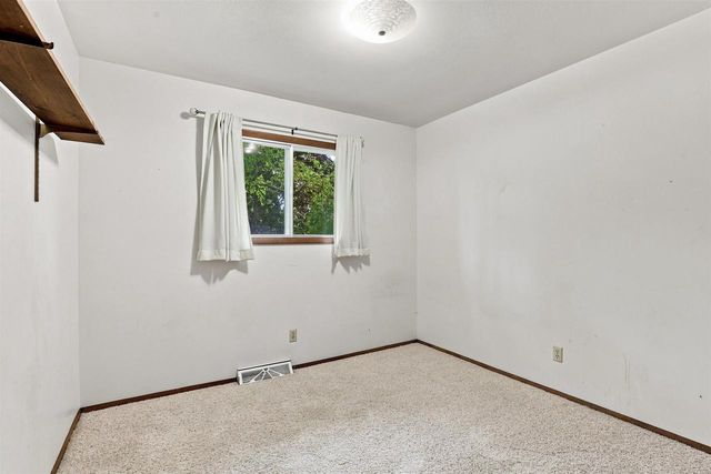 1610 WYMAN STREET, New London, WI 54961