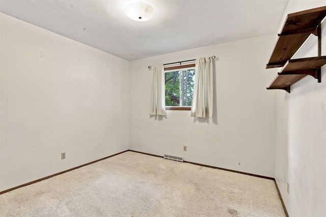 1610 WYMAN STREET, New London, WI 54961