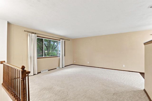 1610 WYMAN STREET, New London, WI 54961