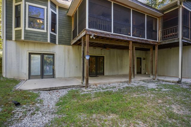 115 Long Point Dr, Rock Island, TN 38581