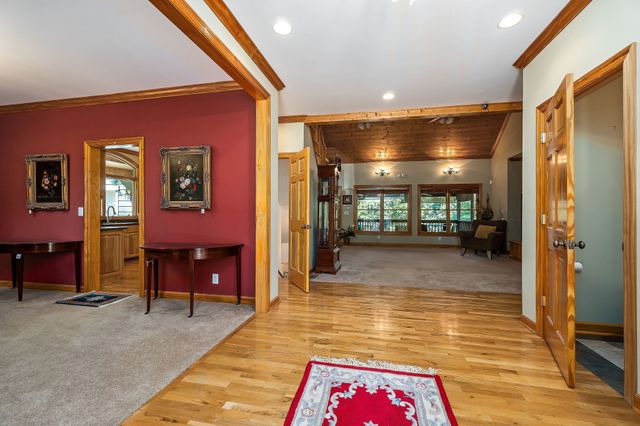 115 Long Point Dr, Rock Island, TN 38581