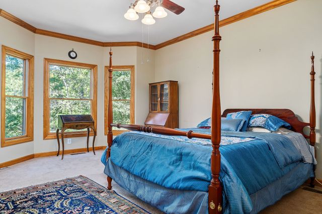 115 Long Point Dr, Rock Island, TN 38581