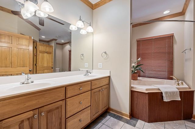 115 Long Point Dr, Rock Island, TN 38581