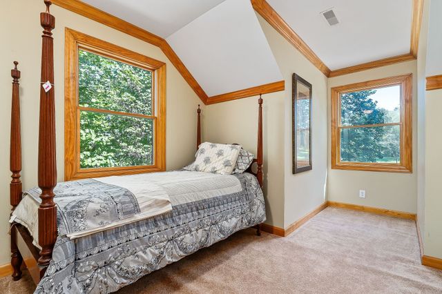 115 Long Point Dr, Rock Island, TN 38581