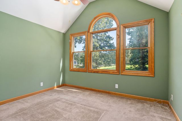 115 Long Point Dr, Rock Island, TN 38581