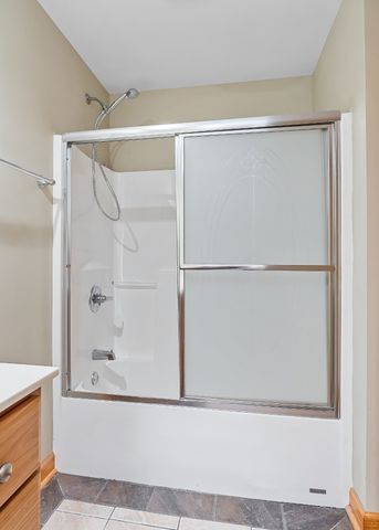 115 Long Point Dr, Rock Island, TN 38581