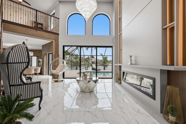 22257 Vista Lago Drive, Boca Raton, FL 33428