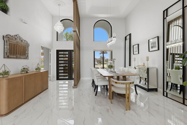 22257 Vista Lago Drive, Boca Raton, FL 33428