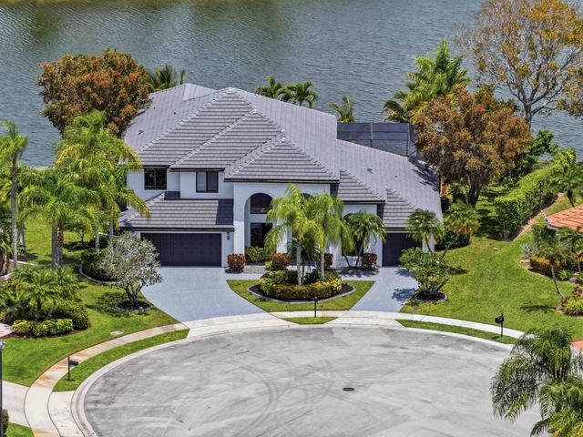 22257 Vista Lago Drive, Boca Raton, FL 33428