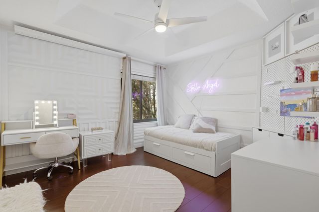 22257 Vista Lago Drive, Boca Raton, FL 33428