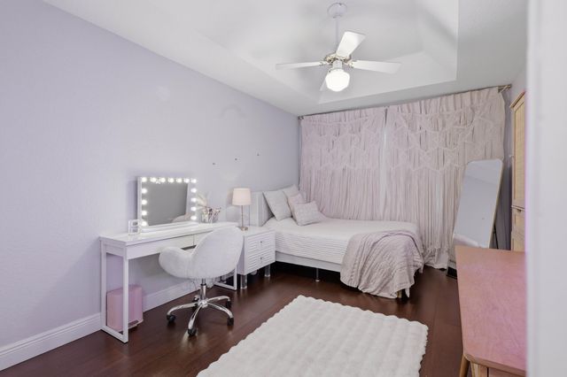 22257 Vista Lago Drive, Boca Raton, FL 33428