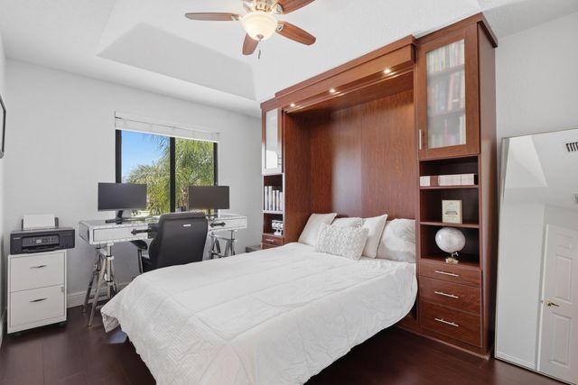 22257 Vista Lago Drive, Boca Raton, FL 33428