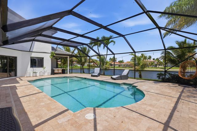22257 Vista Lago Drive, Boca Raton, FL 33428