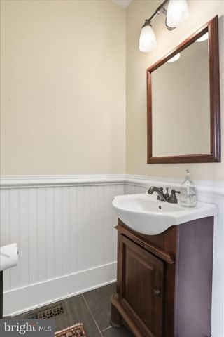 12101 MOUNTAINSIDE DR, Mercersburg, PA 17236