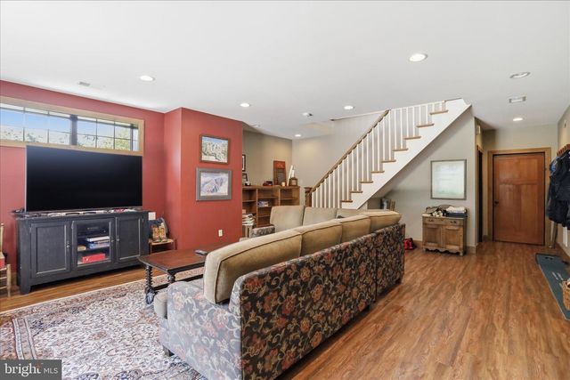 12101 MOUNTAINSIDE DR, Mercersburg, PA 17236