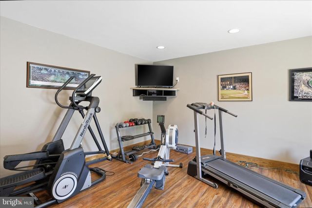 12101 MOUNTAINSIDE DR, Mercersburg, PA 17236