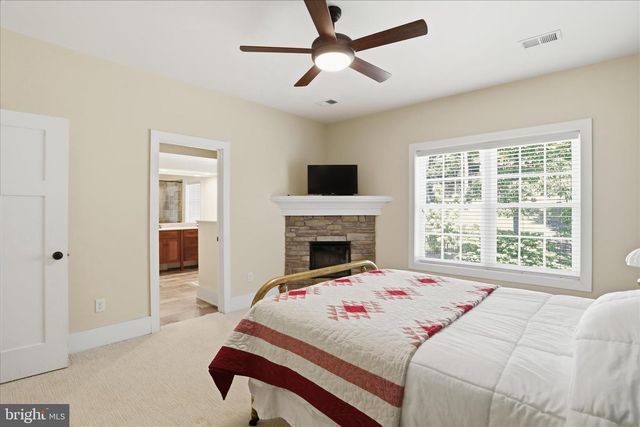 12101 MOUNTAINSIDE DR, Mercersburg, PA 17236