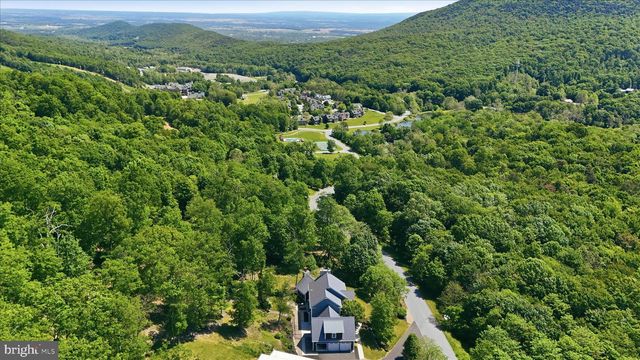 12101 MOUNTAINSIDE DR, Mercersburg, PA 17236