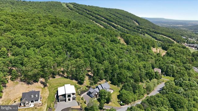 12101 MOUNTAINSIDE DR, Mercersburg, PA 17236