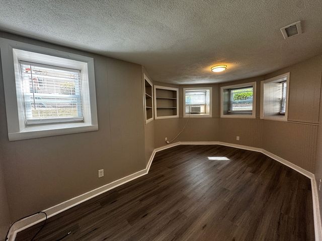 1870 Beacon St. B2, Brookline, MA 02445