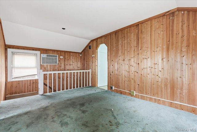 923 Quincy Avenue, Bronx, NY 10465