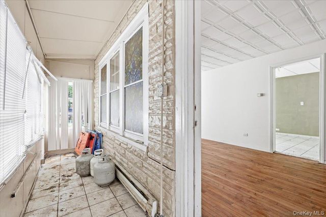 923 Quincy Avenue, Bronx, NY 10465