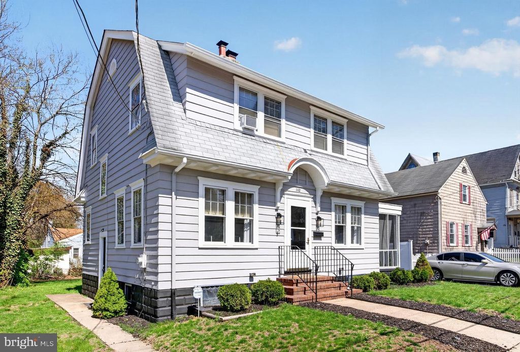 142 HIGH ST, Woodbury, NJ 08096