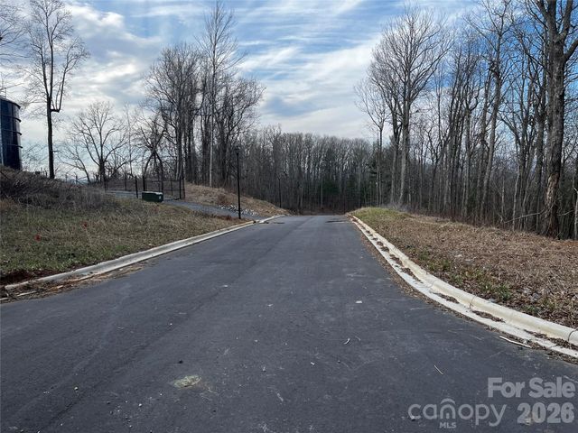 105 Woodland Meadows Drive Tract A & B, Asheville, NC 28803