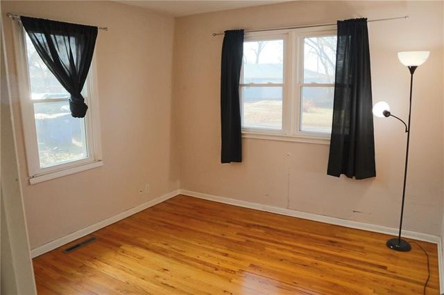 1100 Elm Street, Eudora, KS 66025