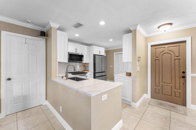 9393 Gettysburg Road, Boca Raton, FL 33434