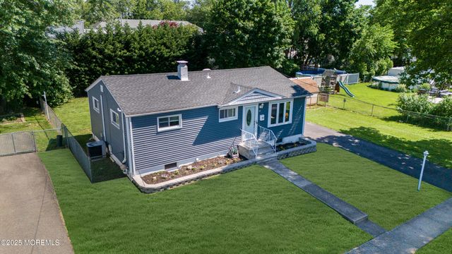 45 Helen Avenue, Freehold, NJ 07728