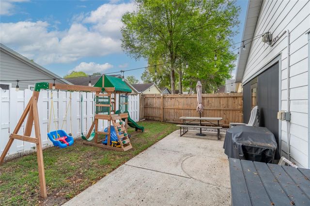 3916 NE 22ND LANE, Ocala, FL 34470