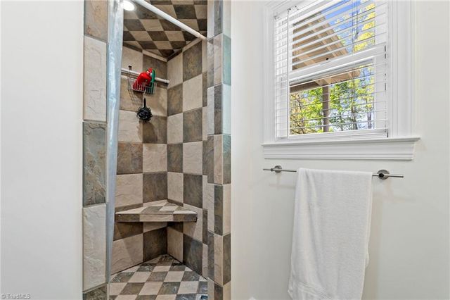 5487 Amick Road, Julian, NC 27283