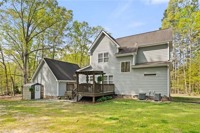 5487 Amick Road, Julian, NC 27283