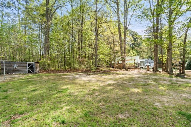 5487 Amick Road, Julian, NC 27283