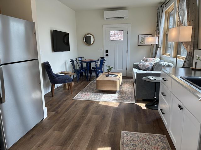 852 NW Columbia Street, Bend, OR 97703